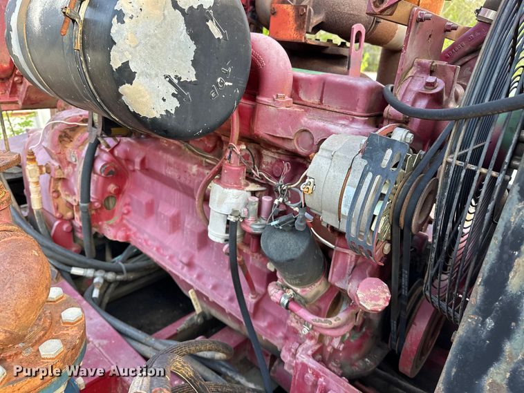 image for item OM9478 1993 Ford 8000 drilling rig truck