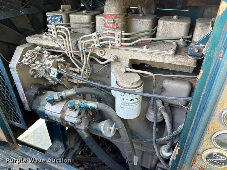 image for item OM9479 1996 International  4900  drilling rig truck