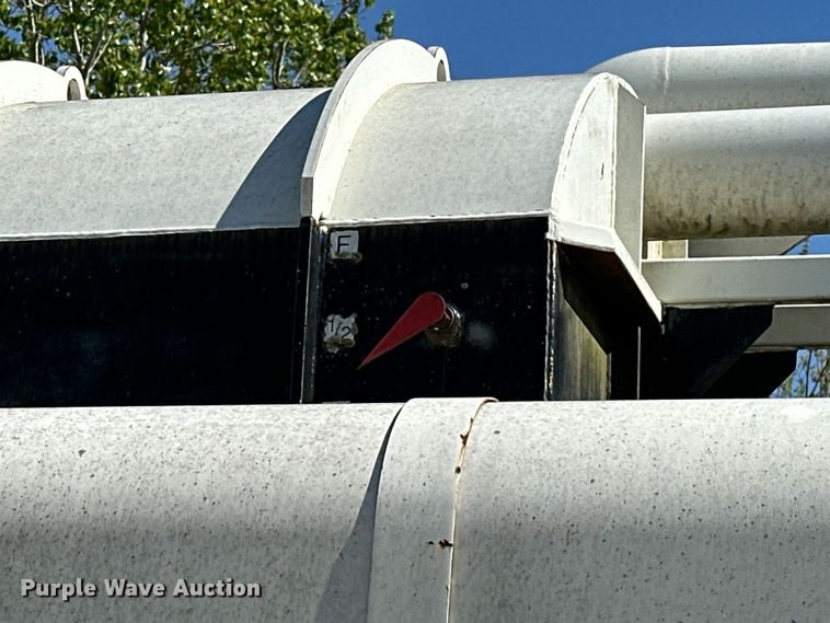 image for item OM9480 1999 International  2554  sewer jetter truck