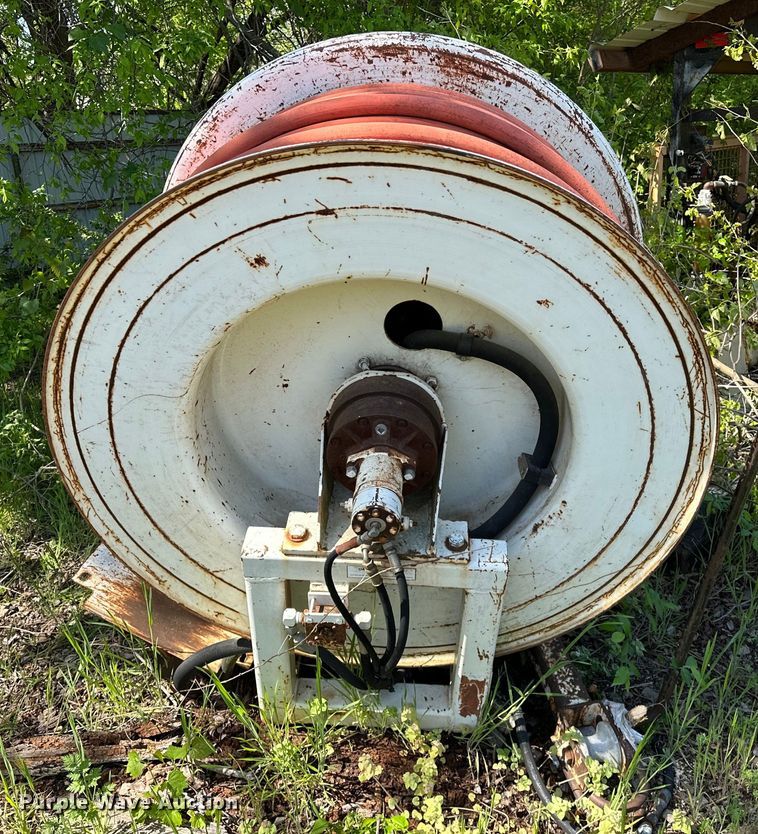 image for item OM9480 1999 International  2554  sewer jetter truck