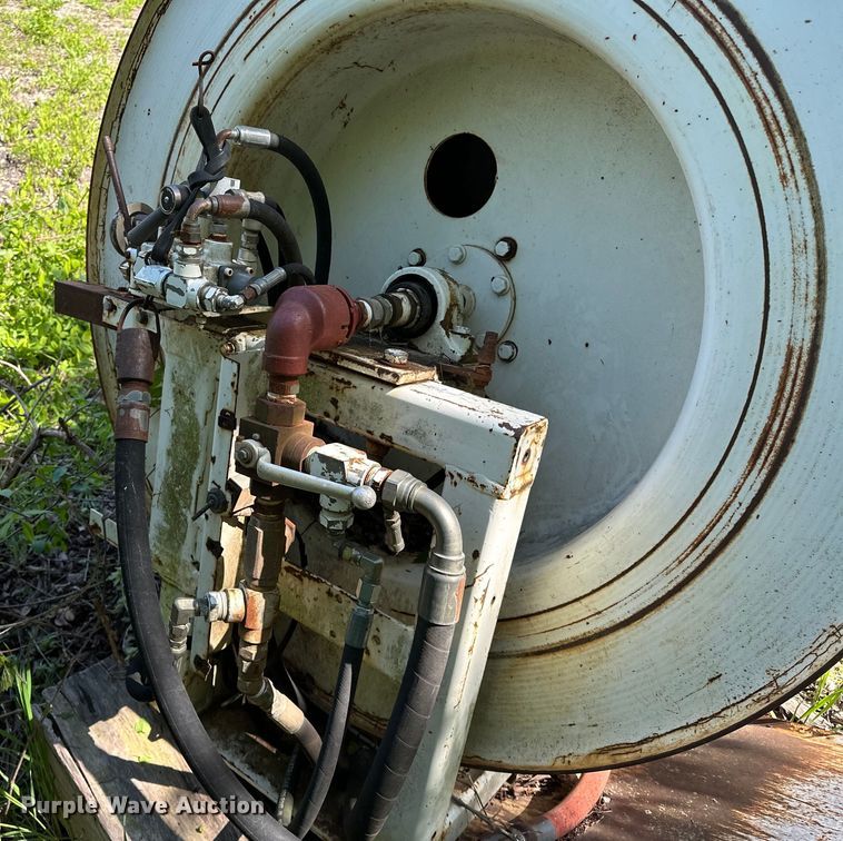 image for item OM9480 1999 International  2554  sewer jetter truck