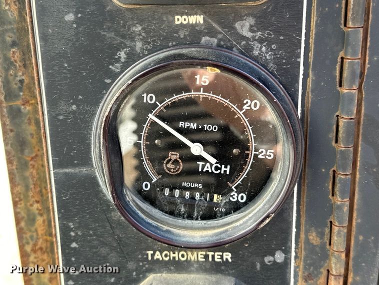 image for item OM9480 1999 International  2554  sewer jetter truck