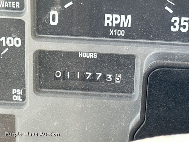 image for item OM9480 1999 International  2554  sewer jetter truck