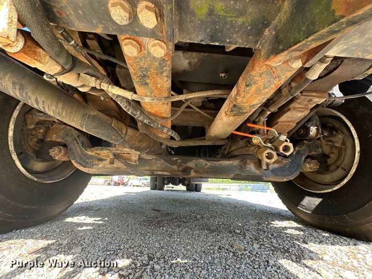 image for item OM9480 1999 International  2554  sewer jetter truck