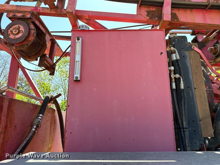 image for item OM9482 1995 Ford F800 drilling rig truck