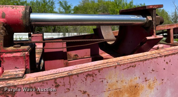 image for item OM9482 1995 Ford F800 drilling rig truck