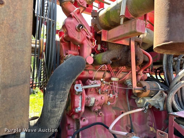 image for item OM9482 1995 Ford F800 drilling rig truck