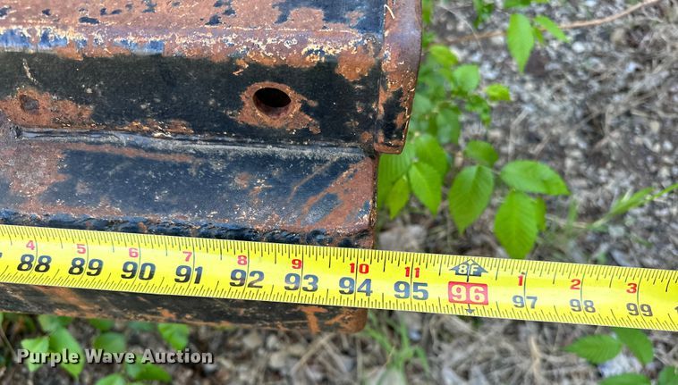 image for item OM9483 1991 Freightliner  FLD112 vacuum truck