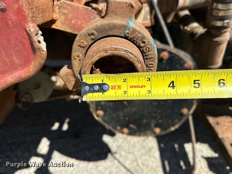 image for item OM9484 1991 Freightliner  FLD112 vacuum truck