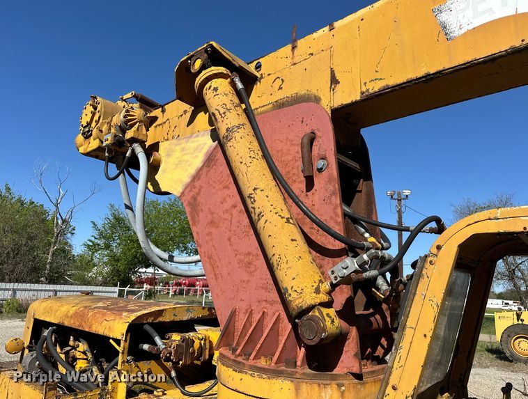 image for item OM9485 Pettibone  15 MultiKrane  crane 