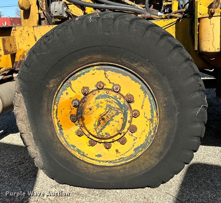 image for item OM9485 Pettibone  15 MultiKrane  crane 