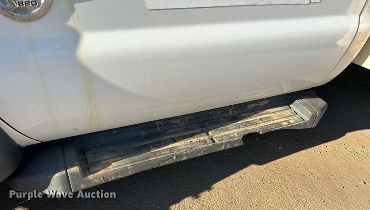 image for item OM9861 2011 Ford  F550 Super Duty XL bucket truck