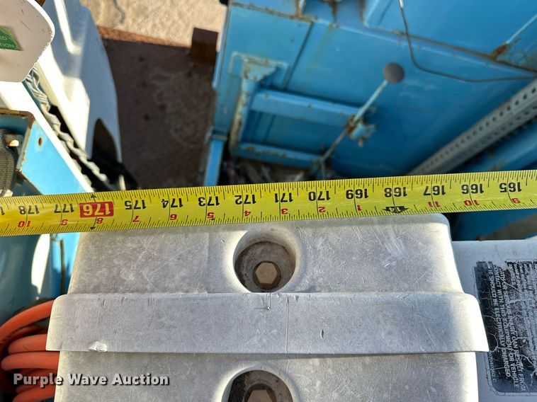 image for item OM9861 2011 Ford  F550 Super Duty XL bucket truck