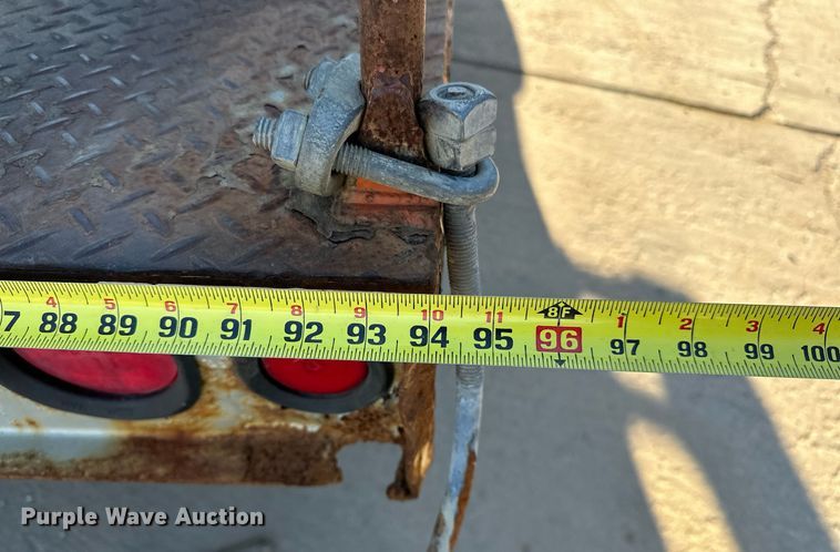 image for item OM9861 2011 Ford  F550 Super Duty XL bucket truck