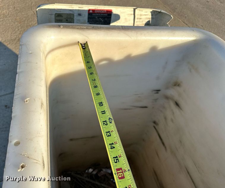 image for item OM9862 2009 Dodge Ram 5500HD bucket truck