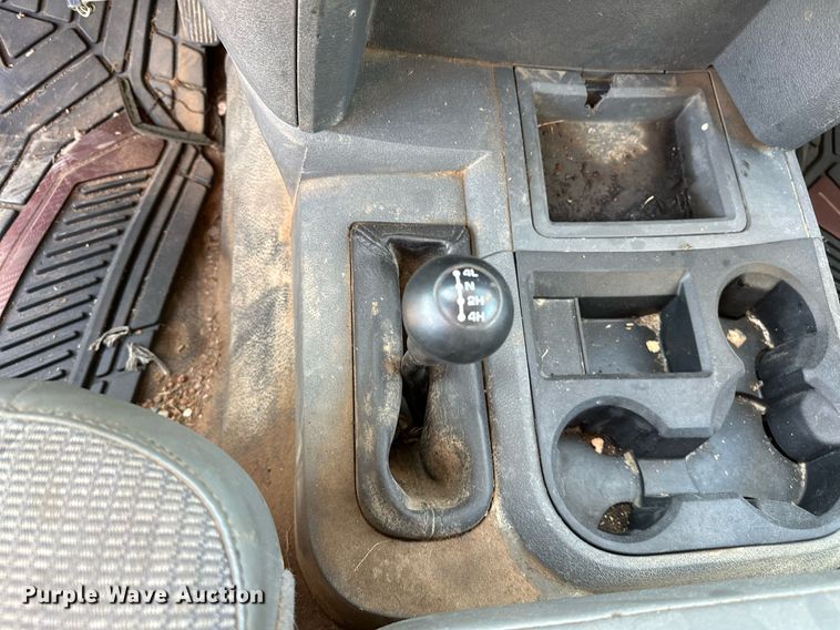 image for item OM9862 2009 Dodge Ram 5500HD bucket truck