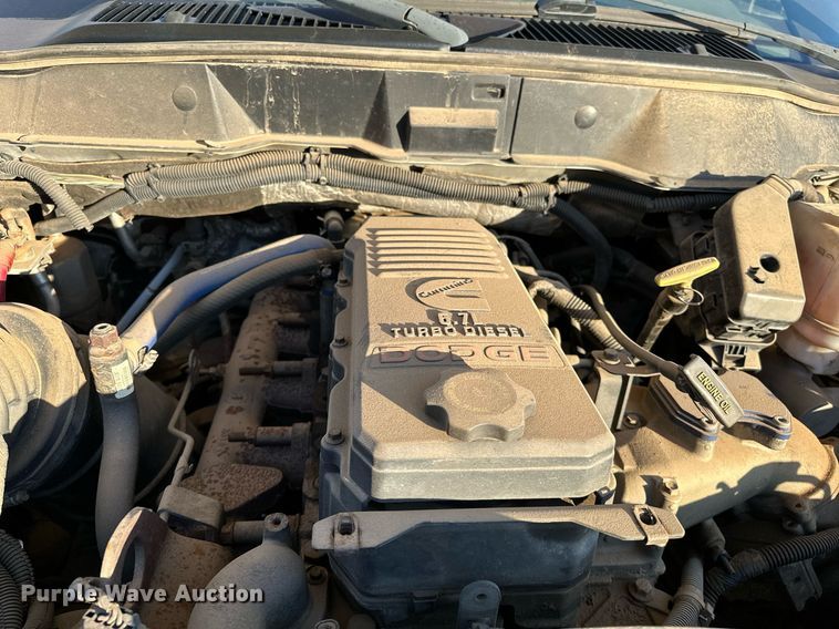 image for item OM9862 2009 Dodge Ram 5500HD bucket truck