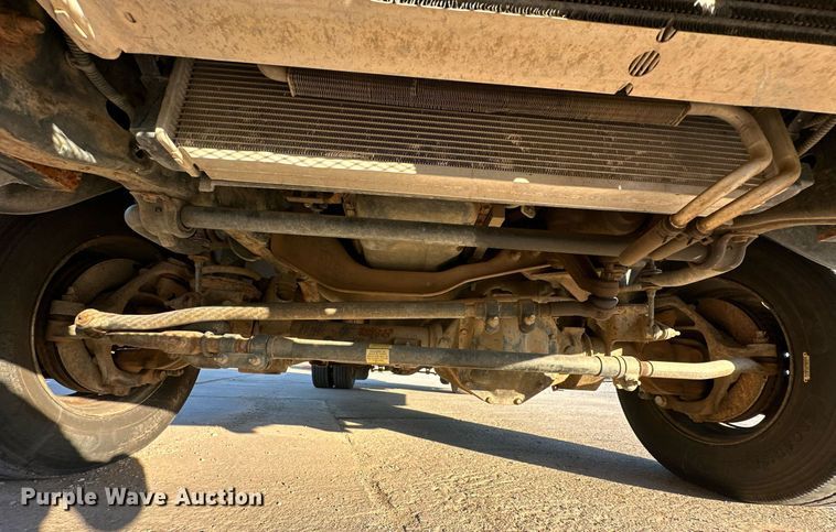 image for item OM9862 2009 Dodge Ram 5500HD bucket truck