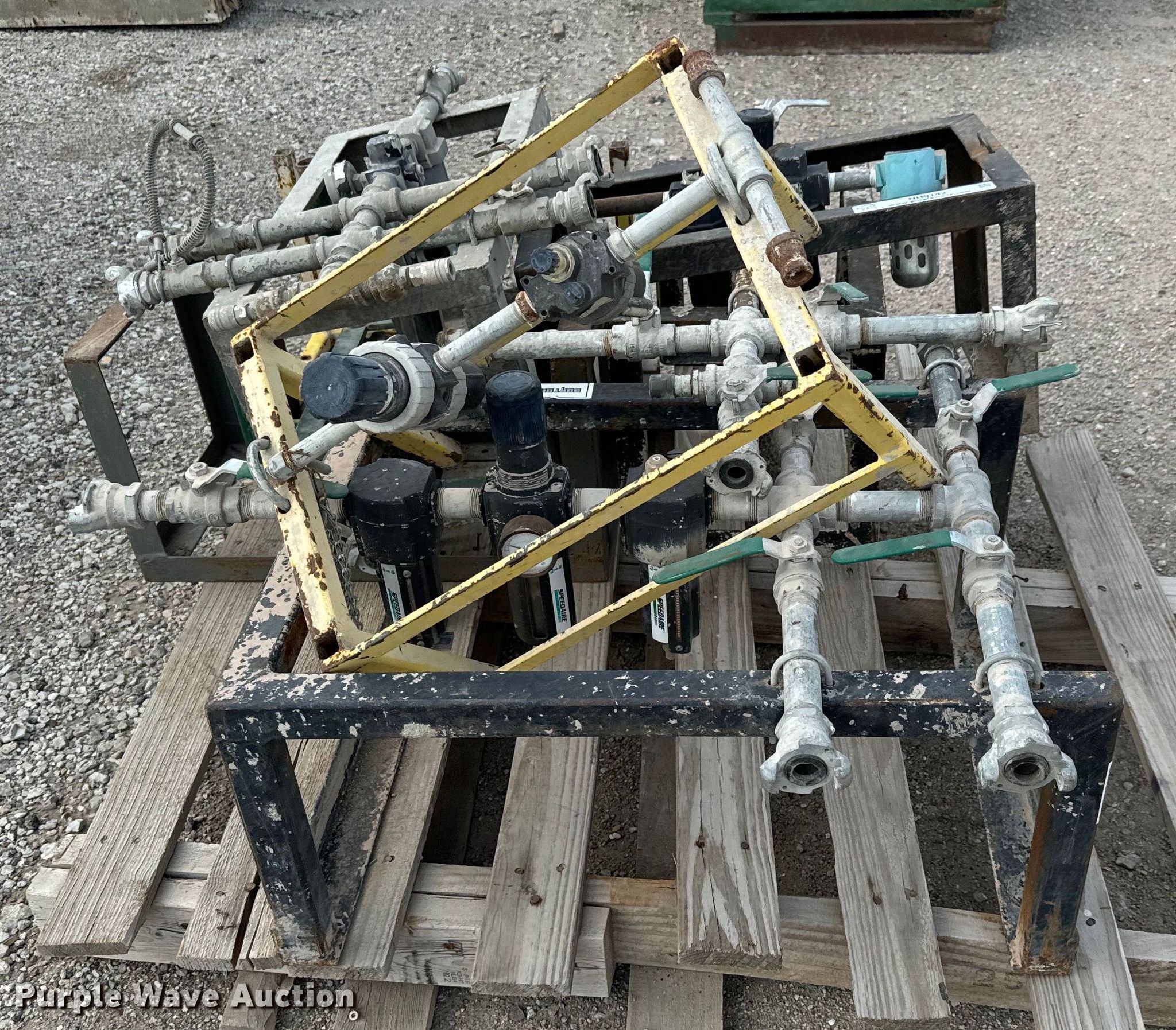 Speedaire Regulator With Manifold - Industrial Air Pressure Control