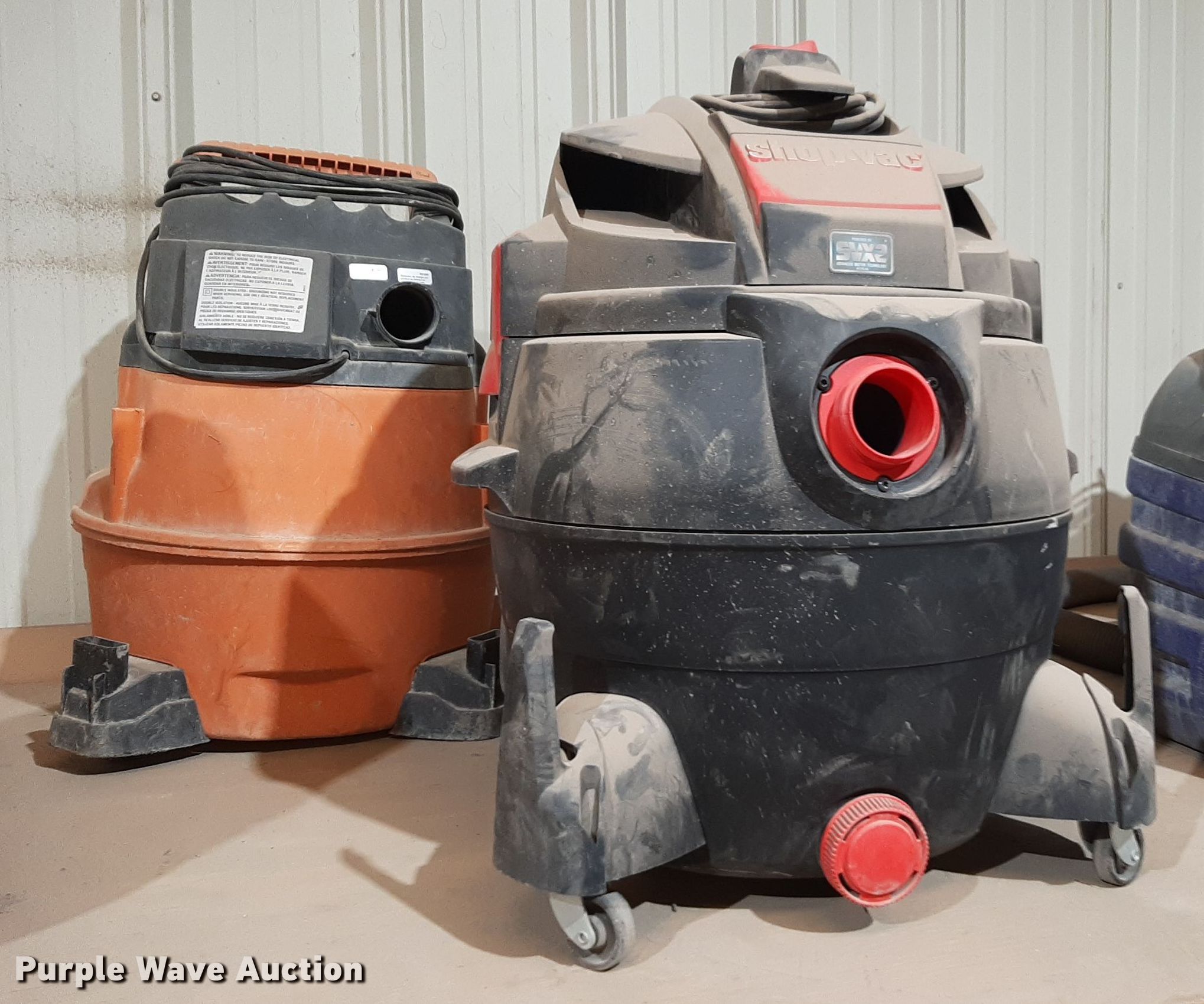 (5) vacuums in Wichita, KS Item NV9080 for sale Purple Wave