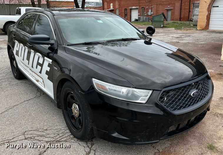 image for item DG4319 2013 Ford Taurus Police Interceptor 