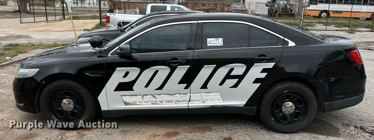 image for item DG4319 2013 Ford Taurus Police Interceptor 