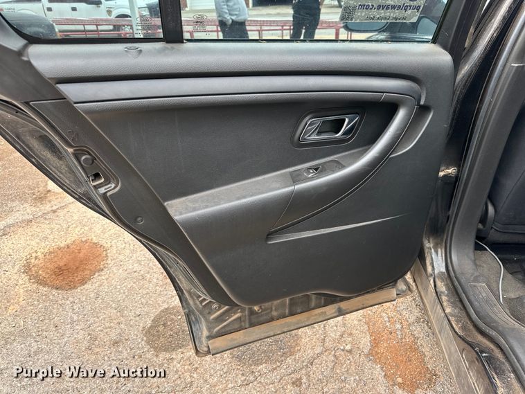 image for item DG4319 2013 Ford Taurus Police Interceptor 