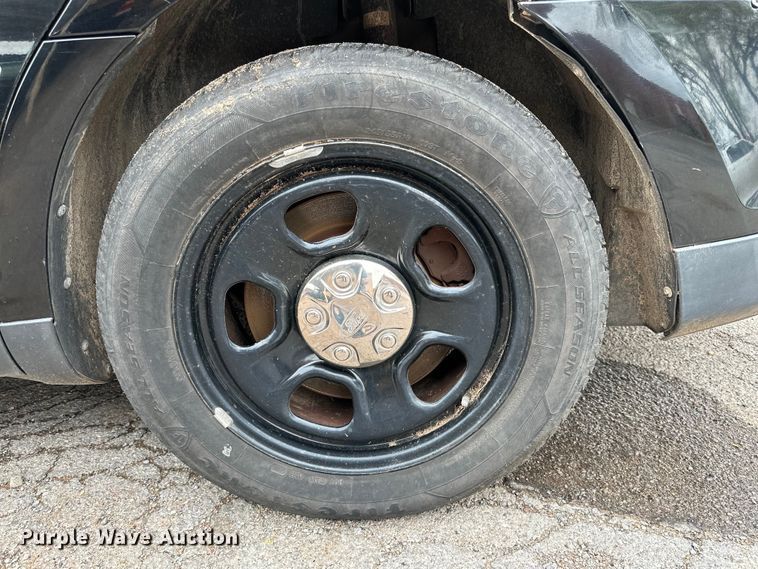 image for item DG4319 2013 Ford Taurus Police Interceptor 