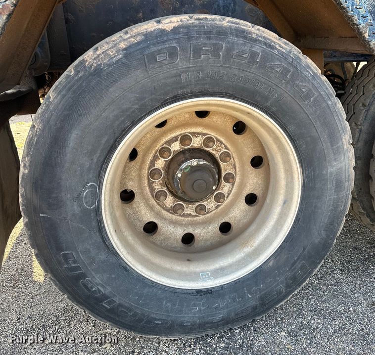 image for item DG4378 1995 G&H Manufacturing  roll-off container trailer