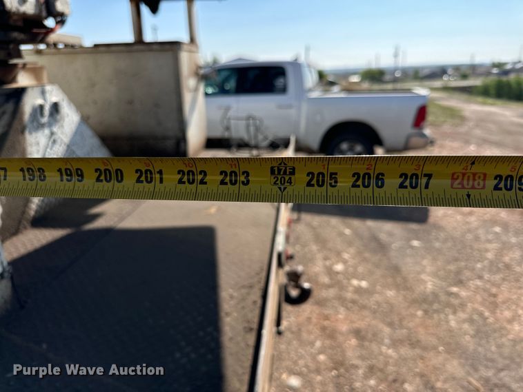 image for item DG4379 1999 International 4700 bucket truck