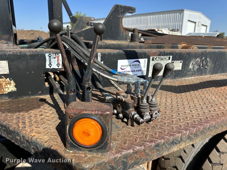 image for item DG4380 1992 G&H Manufacturing  1630 roll-off container trailer