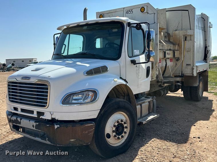 image for item DG4381 2015 Freightliner  Business Class M2 refuse truck
