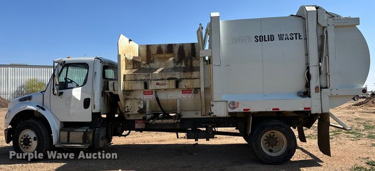 image for item DG4381 2015 Freightliner  Business Class M2 refuse truck