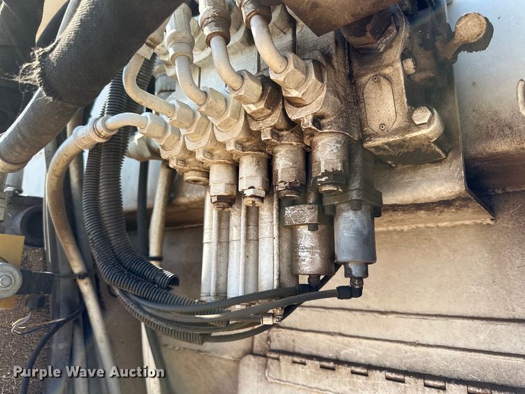 image for item DG4381 2015 Freightliner  Business Class M2 refuse truck