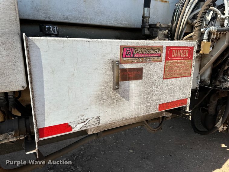 image for item DG4381 2015 Freightliner  Business Class M2 refuse truck