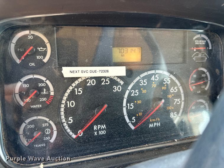 image for item DG4381 2015 Freightliner  Business Class M2 refuse truck