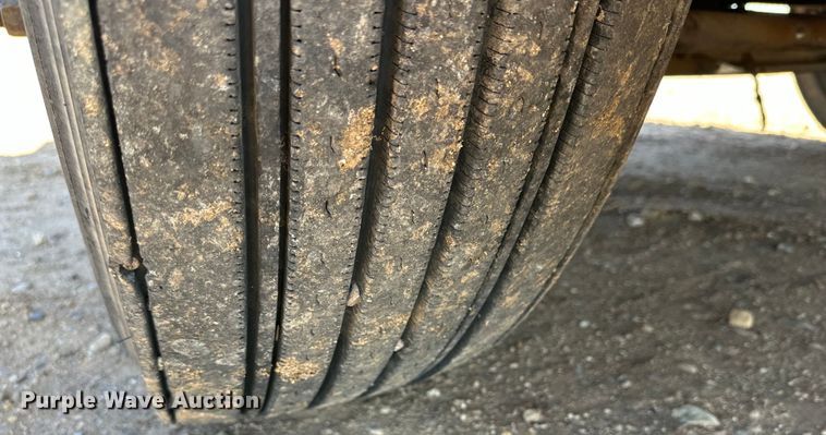 image for item DG4381 2015 Freightliner  Business Class M2 refuse truck