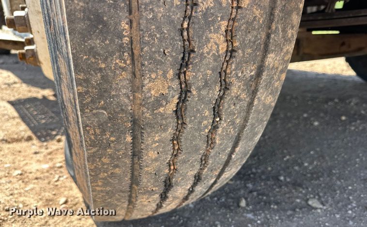 image for item DG4381 2015 Freightliner  Business Class M2 refuse truck