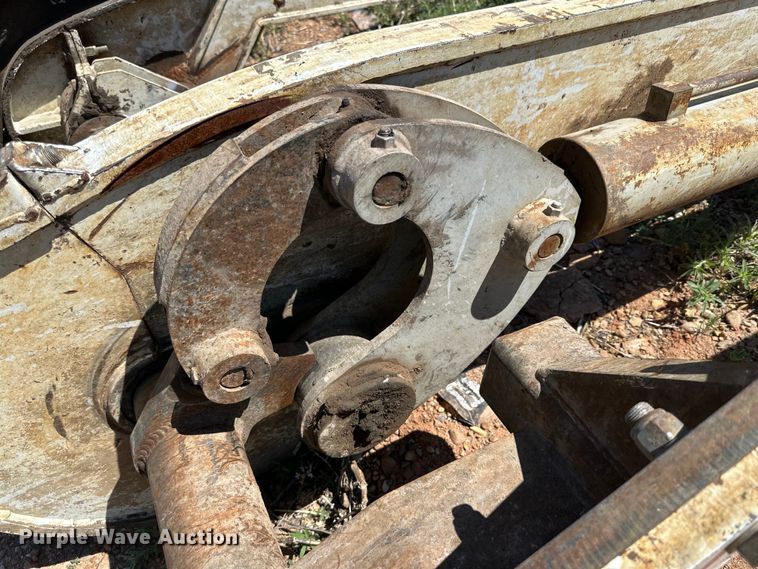 image for item DG4381 2015 Freightliner  Business Class M2 refuse truck