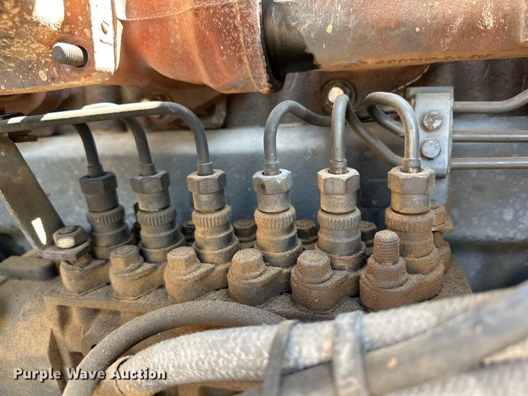 image for item DG4387 1995 Mack semi truck