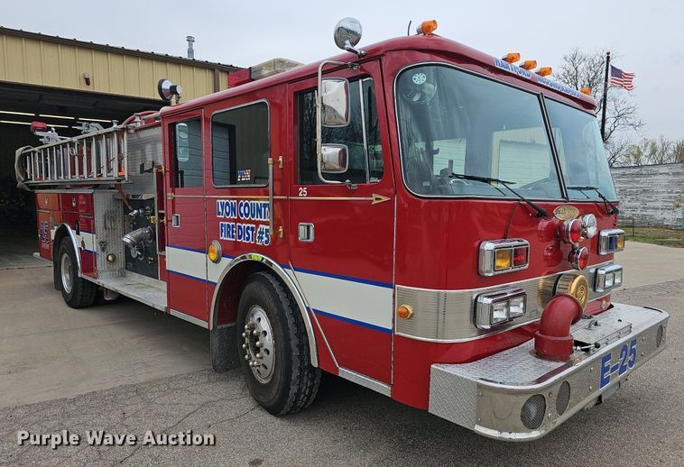 image for item DM1585 1987 Pierce fire truck