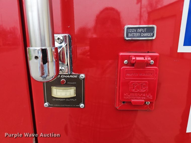 image for item DM1585 1987 Pierce fire truck