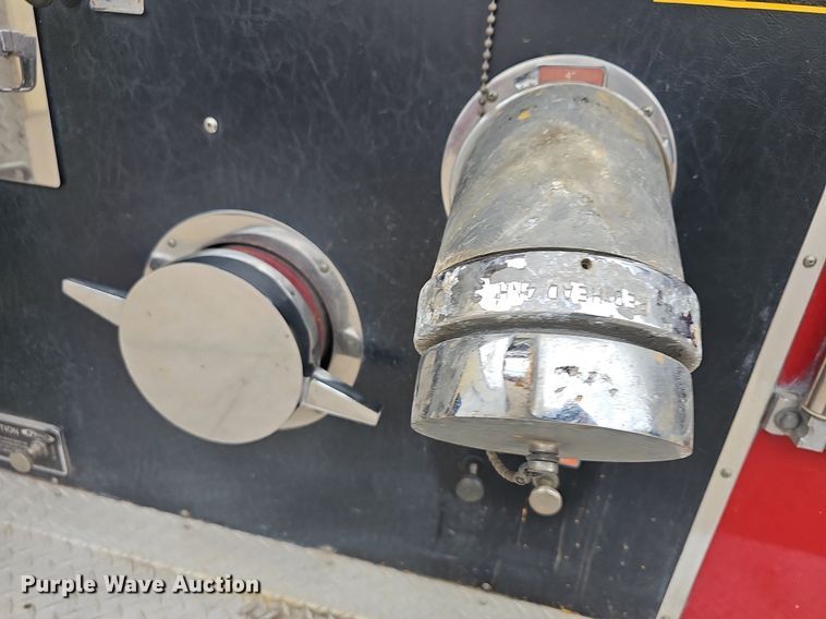 image for item DM1585 1987 Pierce fire truck