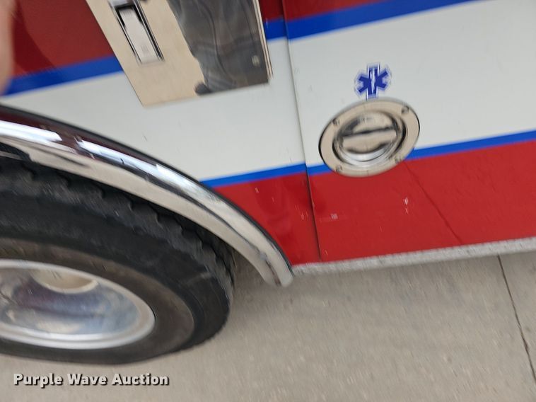 image for item DM1585 1987 Pierce fire truck