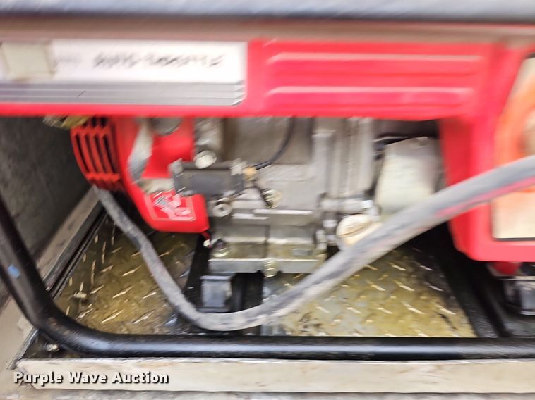 image for item DM1585 1987 Pierce fire truck