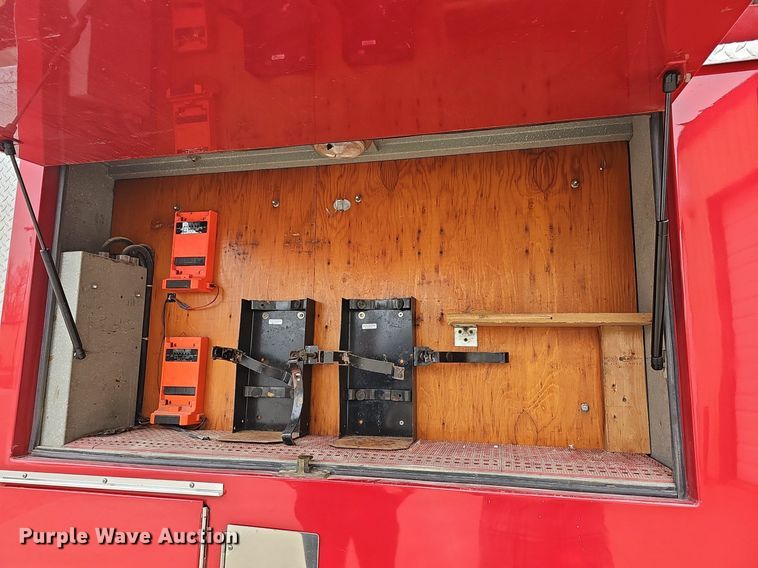 image for item DM1585 1987 Pierce fire truck