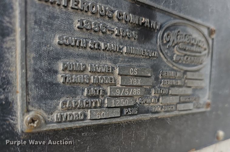 image for item DM1585 1987 Pierce fire truck