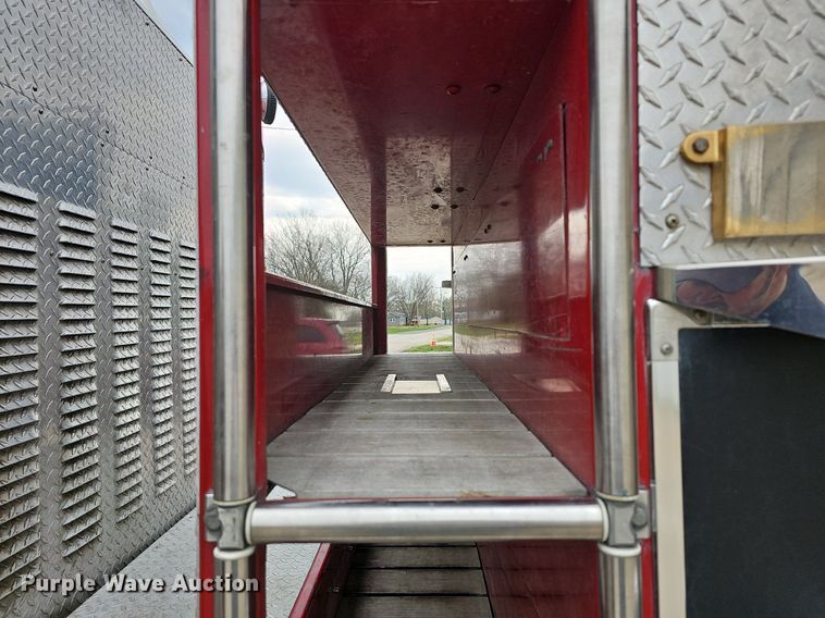 image for item DM1585 1987 Pierce fire truck