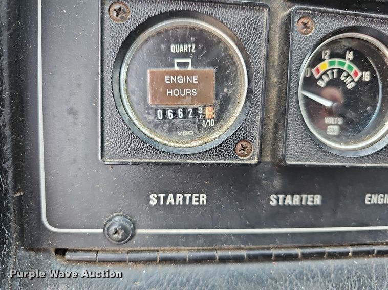 image for item DM1585 1987 Pierce fire truck