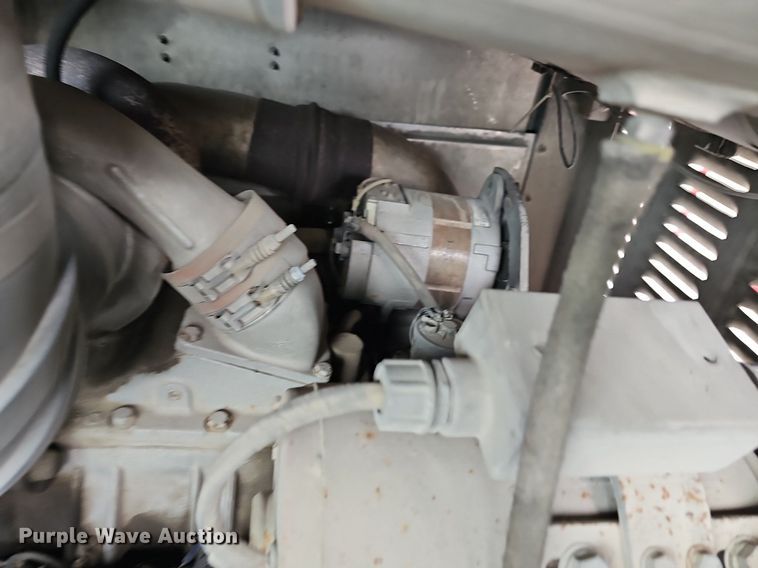 image for item DM1585 1987 Pierce fire truck